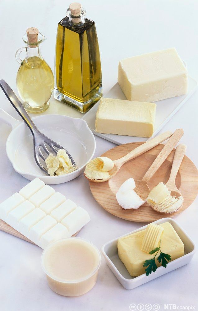 Smør, fett og olje. Foto.