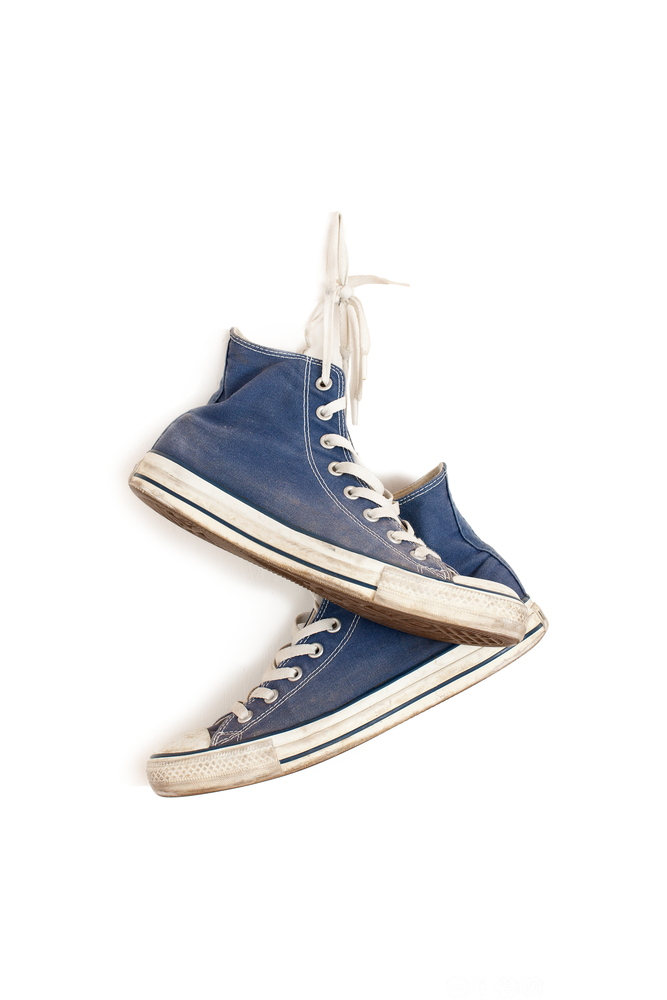 Plaave gaamegh. Converse. Guvvie.