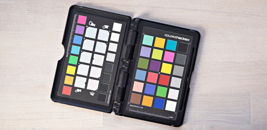 Gråkort for hvitbalansering av fotografier. Foto.