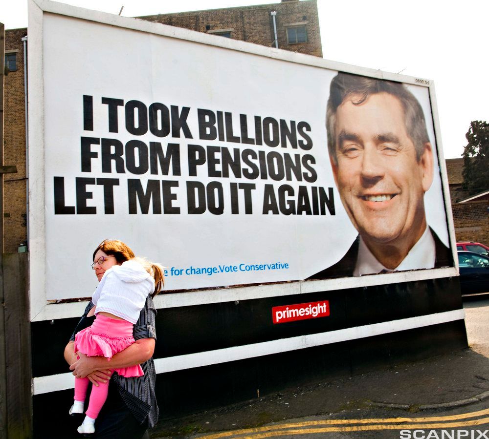 Gordon Brown på politisk plakat. Bilde.