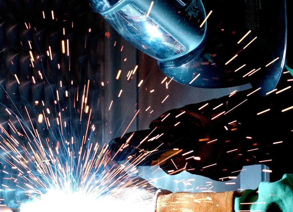 Sveiser som buesveiser. Foto.