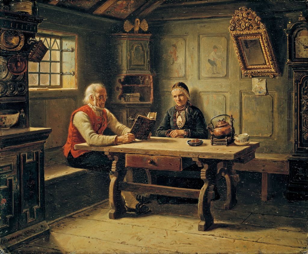 Oljemaleri av et eldre par som sitter i søndagsklær ved et bord. Mannen leser fra ei bok, mens kona lytter alvorlig. Foto.