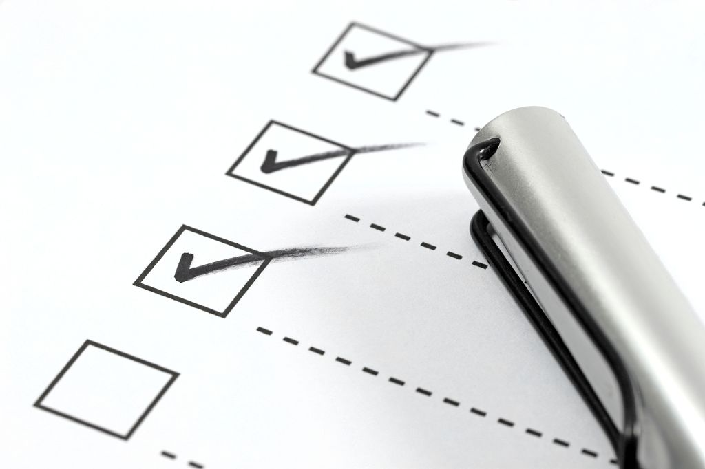 Sjekkliste og penn. Foto.