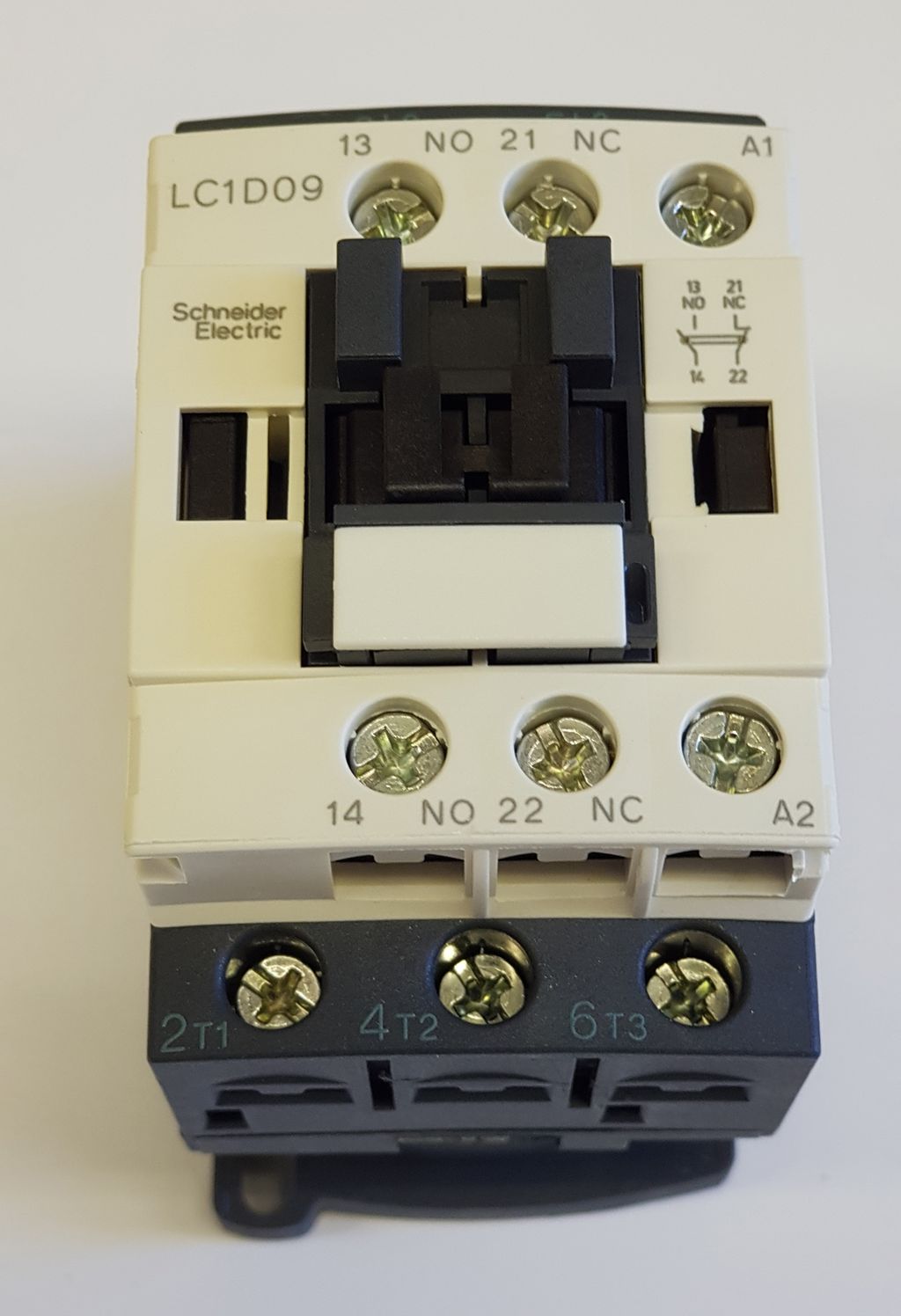 Kontaktor for 3-fase. Foto.