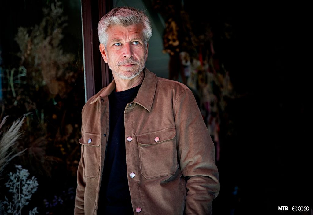Karl Ove Knausgård-portrett. Foto.