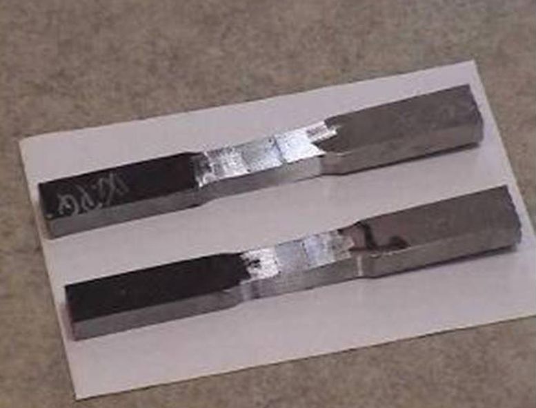 To prøvestaver. Foto.