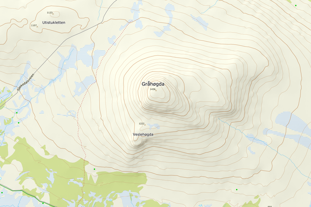 Utsnitt fra topografisk kart over Gråhøgda og nærliggende områder. Høydekotene ligger tettere og tettere sammen jo mer de nærmer seg toppen av Gråhøgda. Illustrasjon.