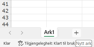 Skjermutklipp frå nedst til venstre i reknearkprogrammet Excel. Utklippet viser arkfanen Ark1 og plussknappen til høgre for fanenamnet. Skjermutklipp.