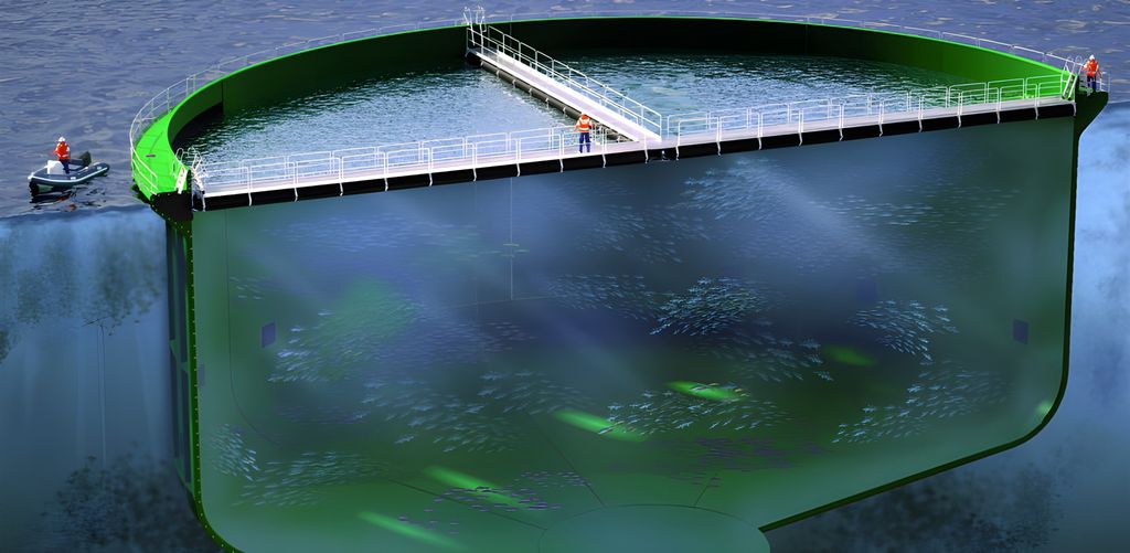 Snitt av en lukket merd for fiskeoppdrett. To personer på gangbroene på vannoverflaten i merden. En person i rib-båt ved siden av. Illustrasjon.