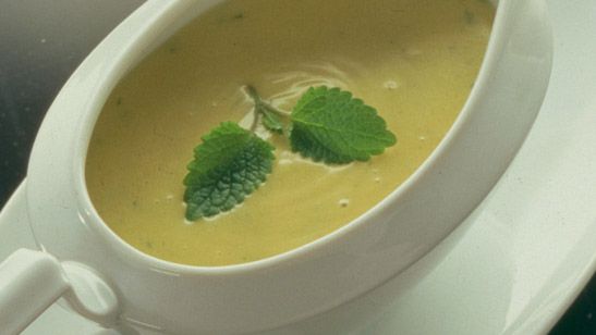 Bearnés-saus i sausenebb. Foto.