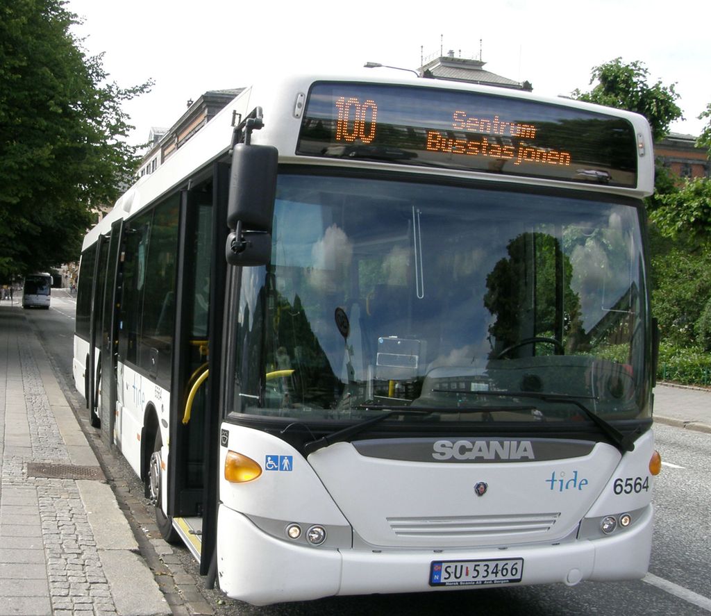 En buss i klasse 1. Foto.