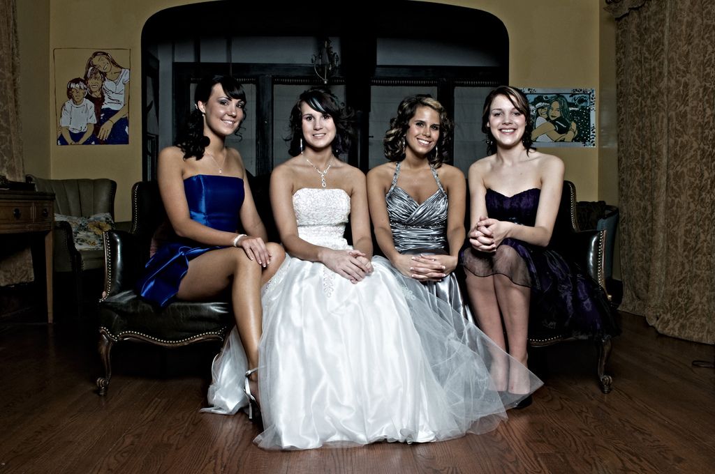 Girls ready for the prom