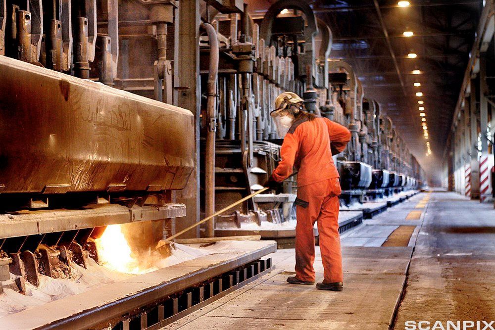 Arbeid på Hydro Aluminium i Årdal. Foto. 