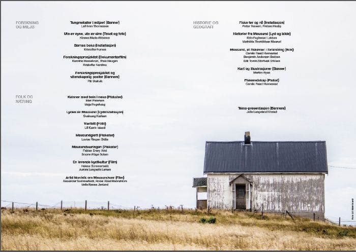 Bilde av hus sammen med prorgamtekst. Faksimile.