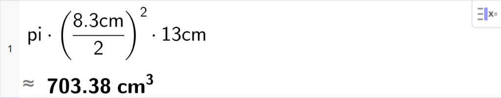 CAS-utregning med GeoGebra. På linje 1 er det skrevet pi multiplisert med parentes 8,3 c m delt på 2 parentes slutt opphøyd i andre multiplisert med 13 c m. Svaret med tilnærming er 703,38 c m i tredje. Skjermutklipp.
