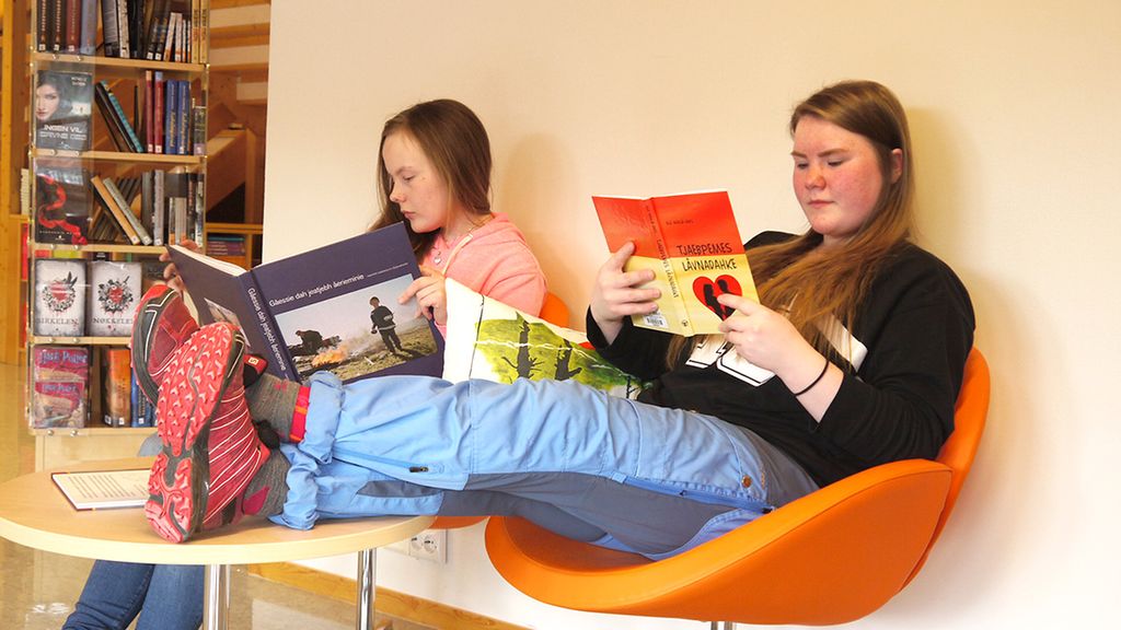 Nïejth gærjah lohkeminie. Guvvie.