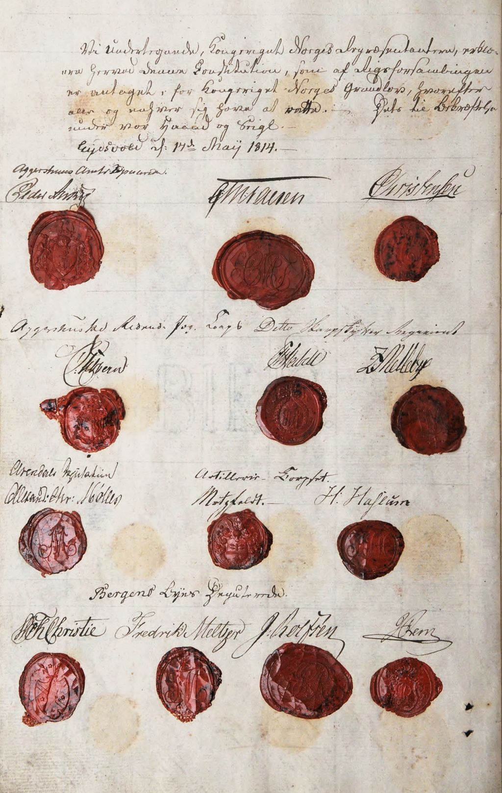 Utsnitt av Grunnloven fra 1814. Foto. 