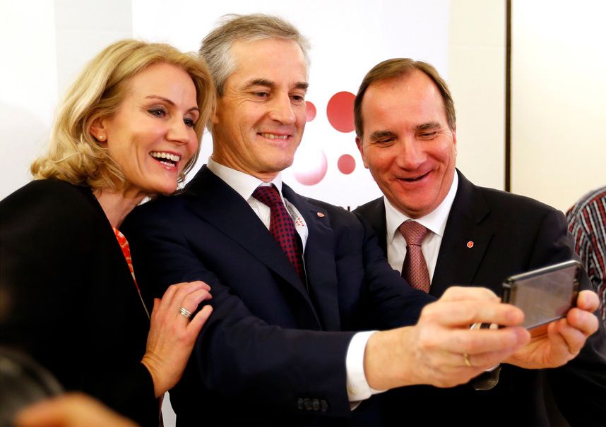 Jonas Gahr Støre (midten), partileder i Arbeiderpartiet, Stefan Löfven (t.h.), partileder i Socialdemokraterna og Sveriges statsminister, Helle Thorning-Schmidt (t.v.), formann i Socialdemokraterne og Danmarks statsminister.