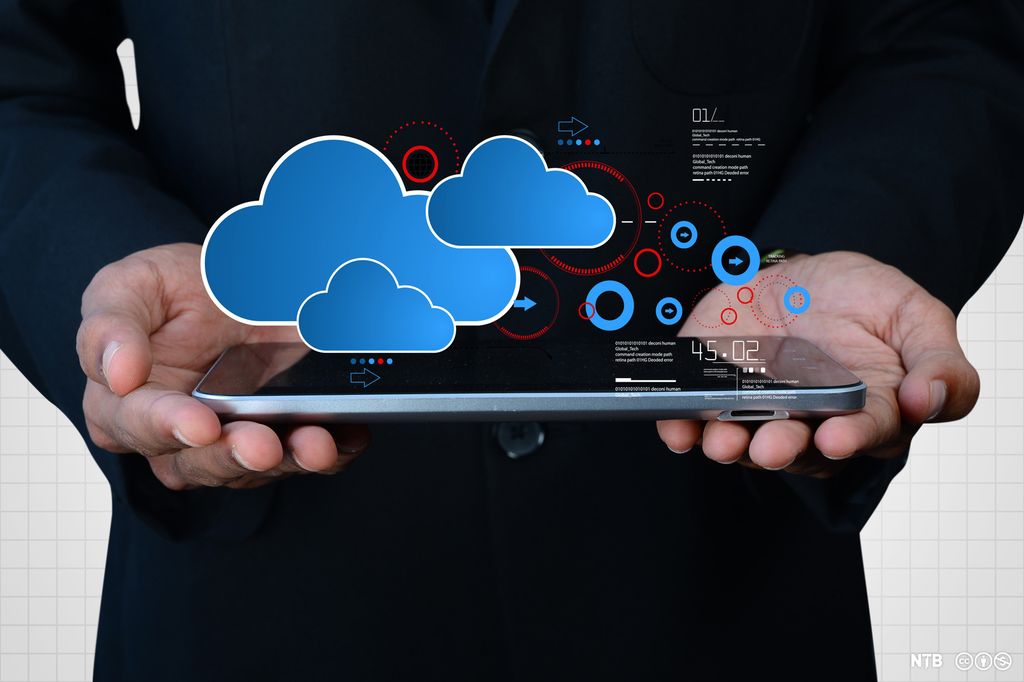 Person har et nettbrett i hånden. Over henger flere tegnede skyer. Illustrasjon.