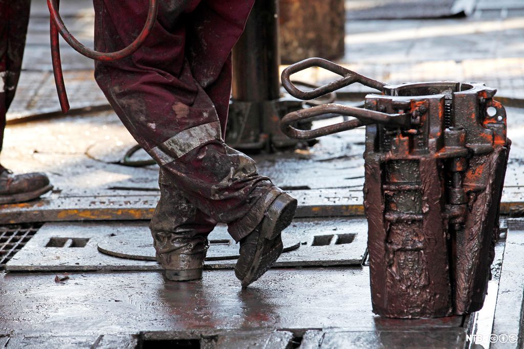 Et manuelt slips er satt til side for brønnen på boredekk. Foto.