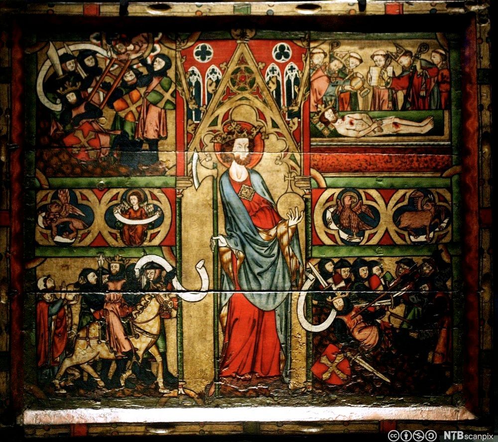 Olavsfrontalet fra første halvdel av 1300-tallet viser historier fra tiden rundt slaget på Stiklestad i 1030. Fotografi.