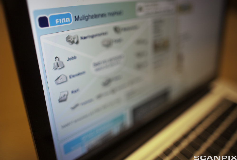 En pc-skjerm viser nettsiden til en plattform for kjøp og salg. Foto.