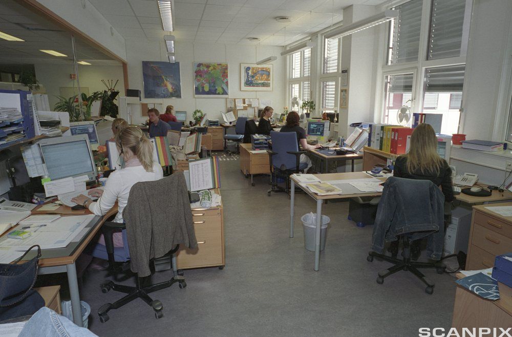 Kontorfellesskap. Bilde.