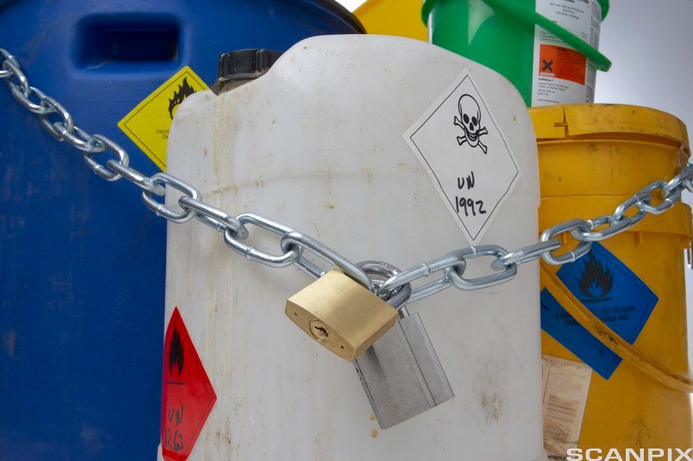Håndtering av farlige stoffer. Foto.