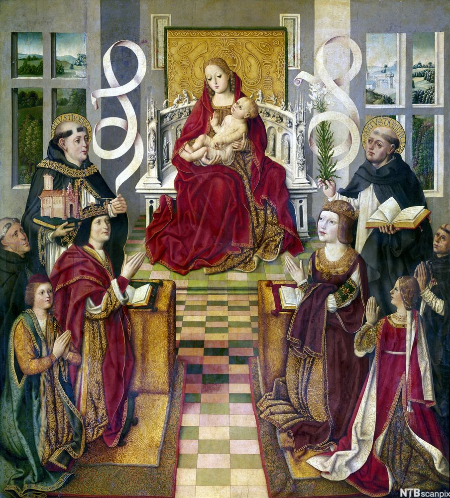 Oljemaleri av ei trone der jomfru Maria sitter med Jesusbarnet på fanget. Foran henne står katolske prester og en kongefamilie. Foto.