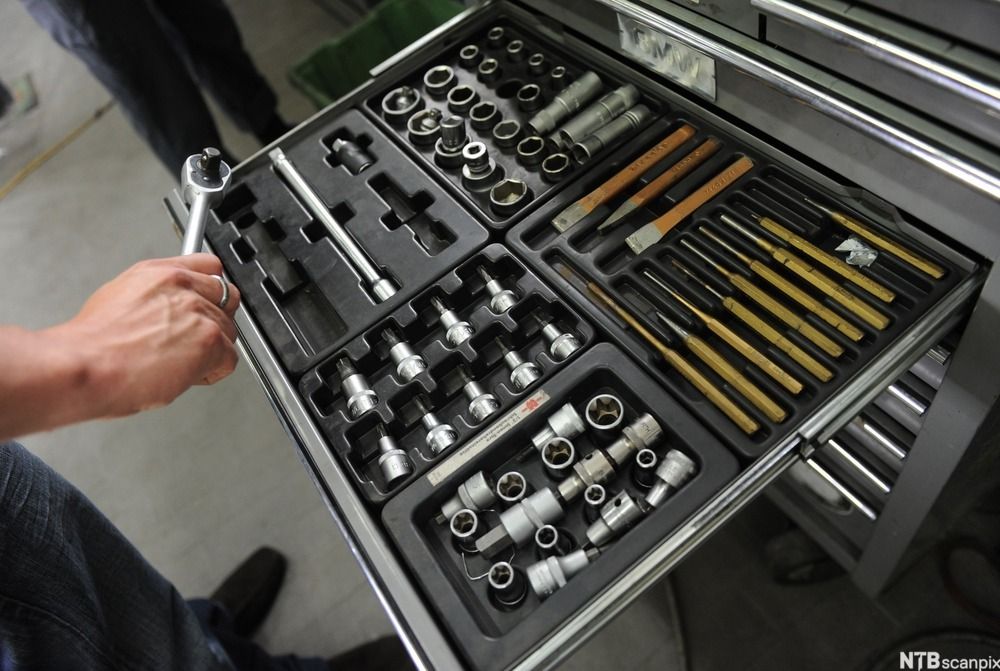 Verktøyskuff hvor alt verktøyet ligger på sin dedikerte plass. Foto.