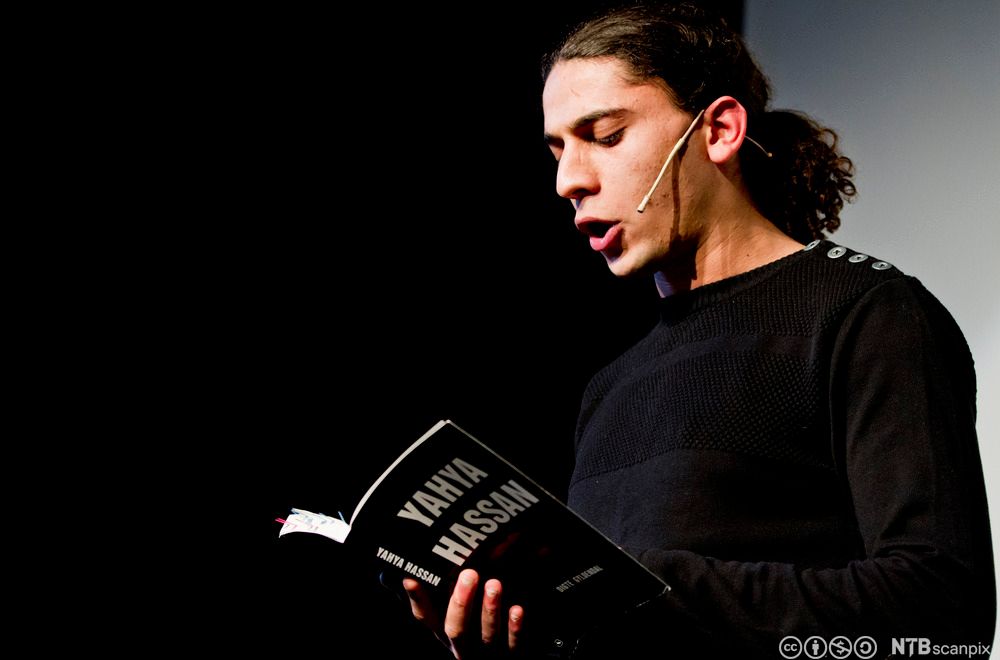 Diktaren Yahya Hassan. Foto.