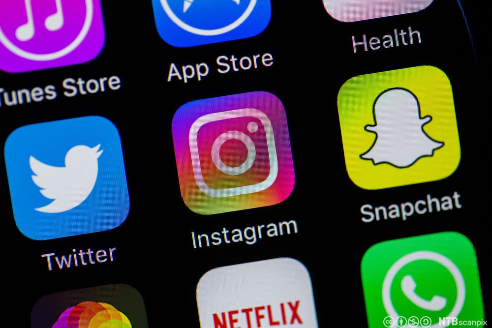Ikoner for diverse sosiale medier på iPhone. Foto.