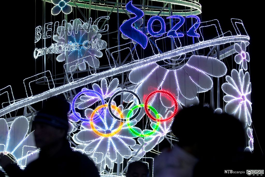 Utendørs logo til vinter OL Beijing 2022. Foto.