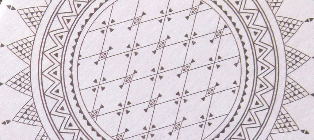 Utsnitt av samisk ornamentikk. Foto.